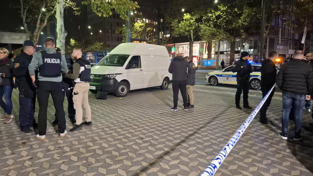 Policija ujela storilca, zakaj je zabodel šoferja avtobusa, še ugotavljajo