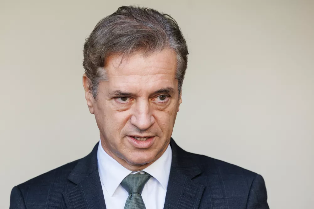 Nazarje.Obisk vlade v Savinjski regiji.Ogled popoplavne obnove - BSH Nazarje.Predsednik vlade Robert Golob.