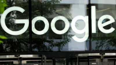 FILE PHOTO: The Google logo is seen outside the company's offices in London, Britain, June 24, 2025. REUTERS/Carlos Jasso/File Photo