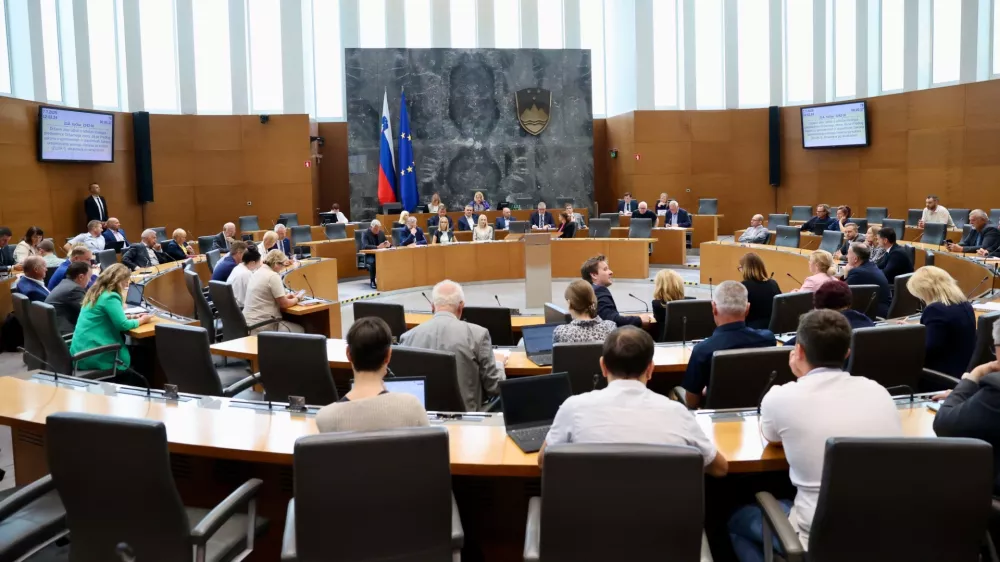 Državni zbor Republike Slovenije.