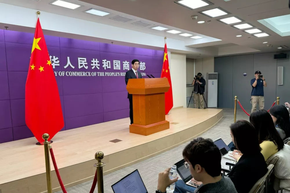 BEIJING, CHINA - NOVEMBER 06: He Yadong, spokesperson for China s Ministry of Commerce, speaks at a regular press conference on November 6, 2025 in Beijing, China. China has made diligent efforts to help semiconductor manufacturer Nexperia s unit in the country resume its supply, having promptly approved the relevant export license applications from Chinese exporters, and granted exemptions to eligible exports, the Ministry of Commerce said on November 6. Copyright: xVCGx 111602249213,Image: 1050842709, License: Rights-managed, Restrictions: imago is entitled to issue a simple usage license at the time of provision. Personality and trademark rights as well as copyright laws regarding art-works shown must be observed. Commercial use at your own risk.;PUBLICATIONxNOTxINxCHN, Model Release: no