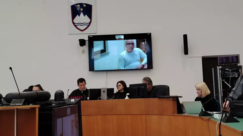 Umorila sta ga s šestimi streli: v priporu tudi drugi domnevni morilec