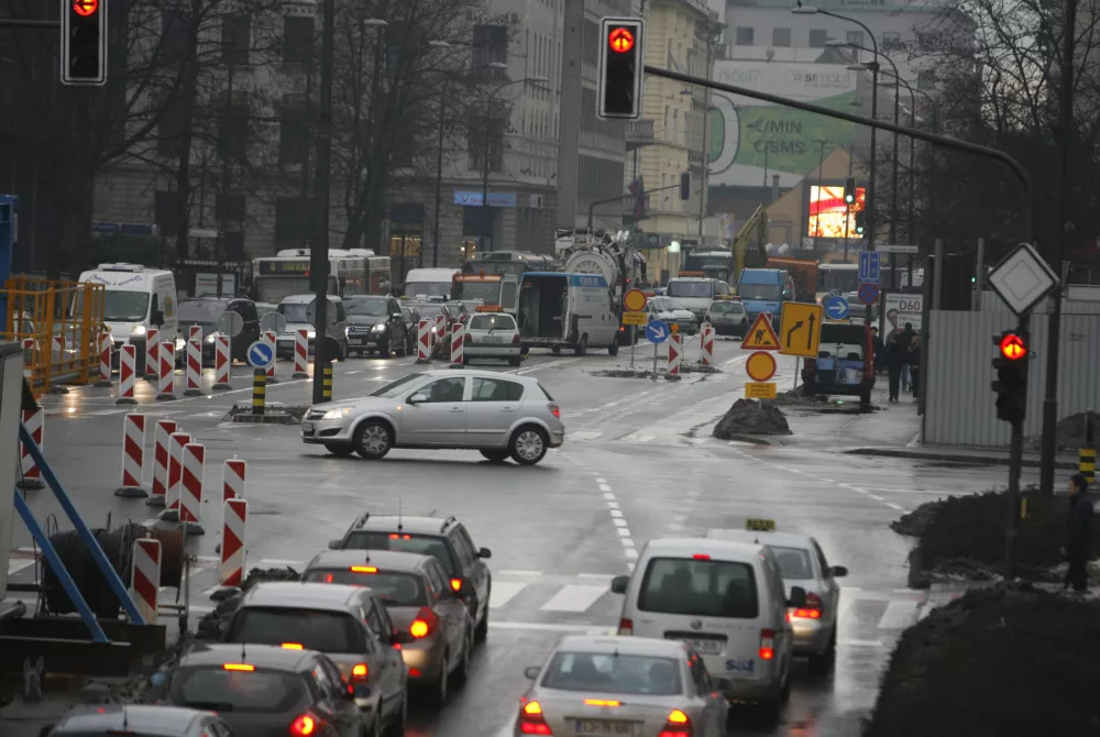 Tivolska cesta, Dunajska cesta, Slovenska cesta, gradbišče, obnova//FOTO: Matej PovšeOPOMBA: SAMO ZA OBJAVO V ČASOPISU DNEVNIK / Foto: Matej Povše