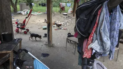 Dodatne strokovne delavce za delo z Romi dobivajo 20 let prepozno