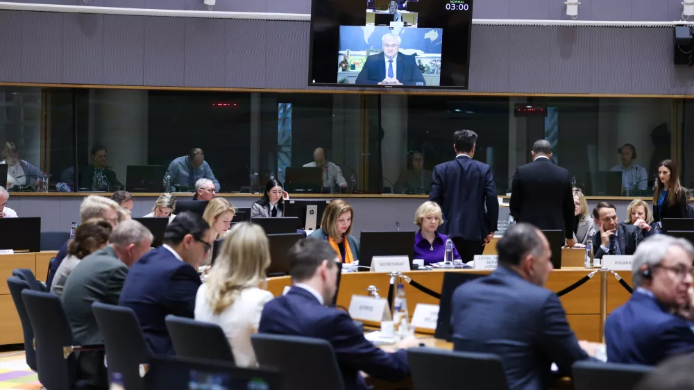 HANDOUT - 20 November 2025, Belgium, Brussels: Ukrainian Foreign Minister Andriy Sybiha addresses the attendees of the EU Foreign Ministers' meeting via video. Photo: Alexandros Michailidis/EU Council/dpa - ATTENTION: editorial use only and only if the credit mentioned above is referenced in full