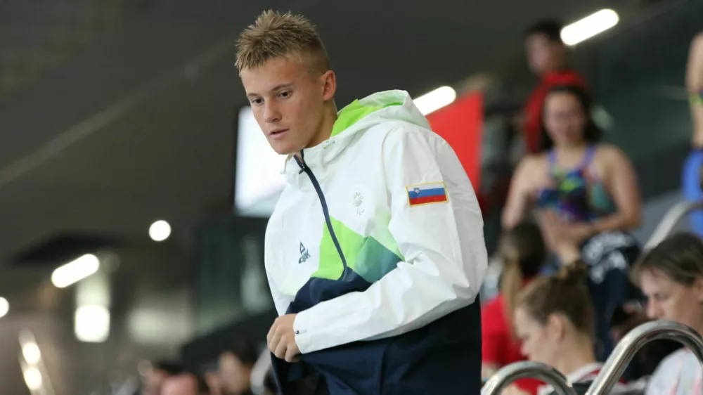 15-letni plavalec Alessandro Ambrožič je postavil dva nova osebna rekorda. Foto: ZSIS