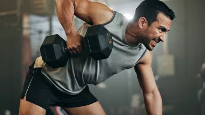 Dvigovanje uteži ima svoje prednosti.