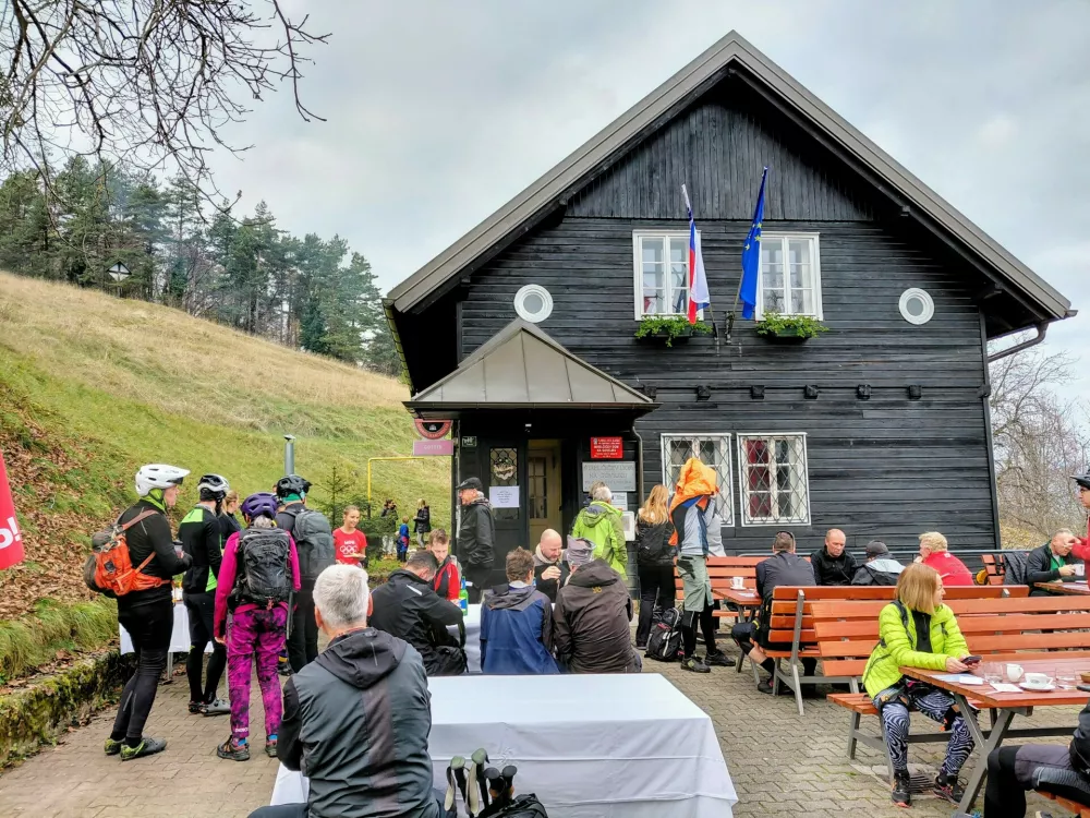 Dom za svoje štruklje je našla v planinski koči