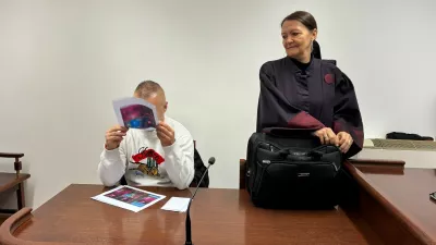 David Klemenc (ob njem je zagovornica Vlasta Petrucci) ne zanika, da je obiskal Borovničana, a da ta dogodka ni opisal po resnici. 