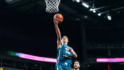 Gregor Hrovat, Slovenija