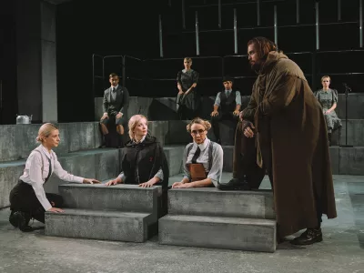 Jevgenij Švarc: Zmaj, režija Nela Vitošević, MGL 2025