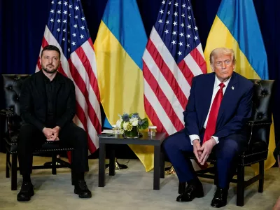 U.S. President Donald Trump meets with Ukrainian President Volodymyr Zelenskiy during the 80th United Nations General Assembly, in New York City, New York, U.S., September 23, 2025. REUTERS/Al Drago