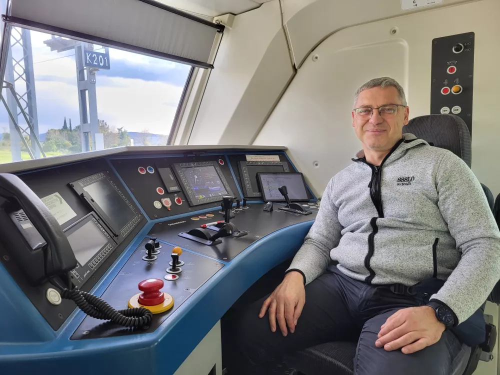 Strojevodja, inštruktor strojevodij Tomaž Šen, Slovenske železnice / Foto: Katja Gleščič 