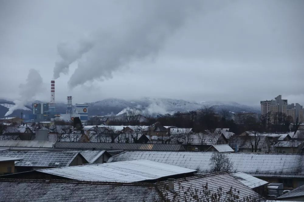 Zakaj se bo tudi v prihodnje toplota pretakala po starih ceveh?