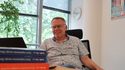 Večina Slovencev za pravičnejše plače in nižje davke