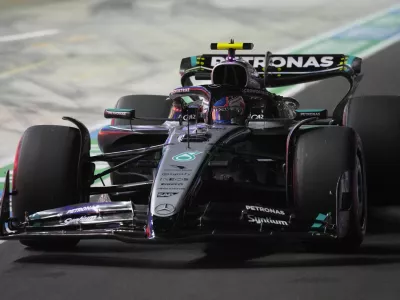 Formula One F1 - Qatar Grand Prix - Lusail International Circuit, Lusail, Qatar - November 29, 2025 Mercedes' Andrea Kimi Antonelli during qualifying Pool via REUTERS/Darko Bandic