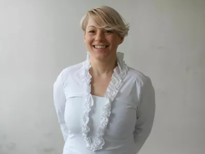 - 01.02.2017 - Nataša Bucik Ozebek, novinarka - dopisnica - Dnevnik 2017 - portret za komentarje in kolumne - kolumnisti - novinarji//FOTO: Bojan Velikonja