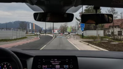 - Kroišče Rudnik,- 02.12.2025. - Reportaža: Nevarna križišča, pasti, za Avto šole,.//FOTO: Bojan Velikonja