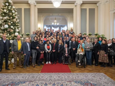 Predsednica republike Nataša Pirc Musar je v znak hvaležnosti za nepogrešljivo poslanstvo v iztekajočem letu priredila sprejem za predstavnice in predstavnike humanitarnih organizacij. Foto: STA