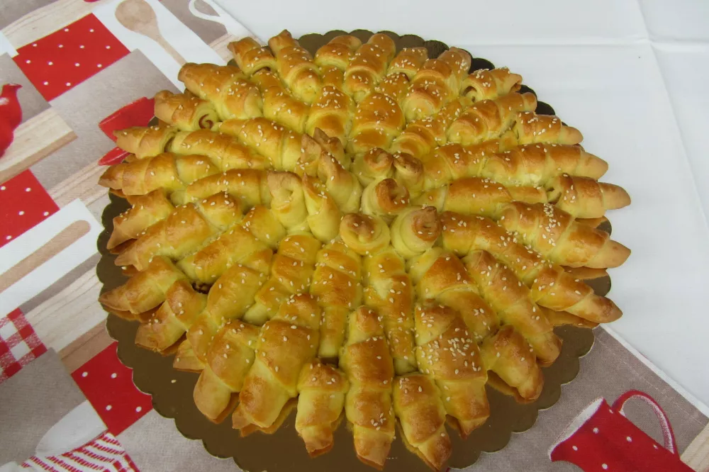 Dolenjski namizni okraski pri Pavlinu.