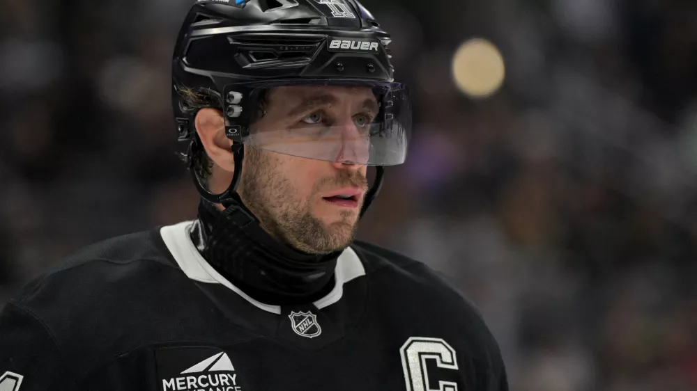Dec 4, 2025; Los Angeles, California, USA; Los Angeles Kings center Anze Kopitar (11) during the third period against the Chicago Blackhawks at Crypto.com Arena. Mandatory Credit: Jayne Kamin-Oncea-Imagn Images