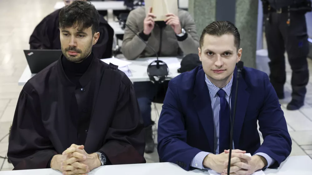 Načrt za maščevanje spremenili zadnji hip