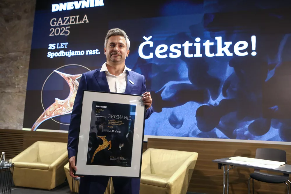  Tilen Suhadolnik 24.9.2025 - Gazela 2025 - Osrednjesloveska Gazela - Grand hotel Plaza - regijski izbor najbolj&scaron;ih najhitreje rastočih podjetij &ndash; razglasitev Osrednjeslovenske GazeleFoto: Luka Cjuha