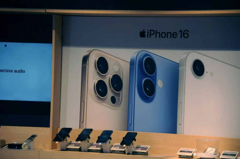 Čeprav je zdaj že starejši model, je še vedno priljubljen med kupci po svetu. / Foto: Profimedia