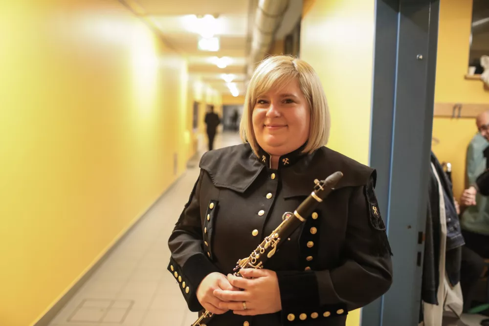 Nives Koželj Bizjak je prva predsednica v 360-letni zgodovini idrijske godbe.&nbsp;/ Foto: Bojan Velikonja