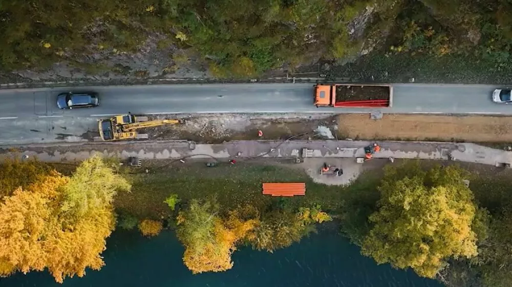 Globe za prekrškarje: kljub zapori se sprehajajo okoli Blejskega jezera