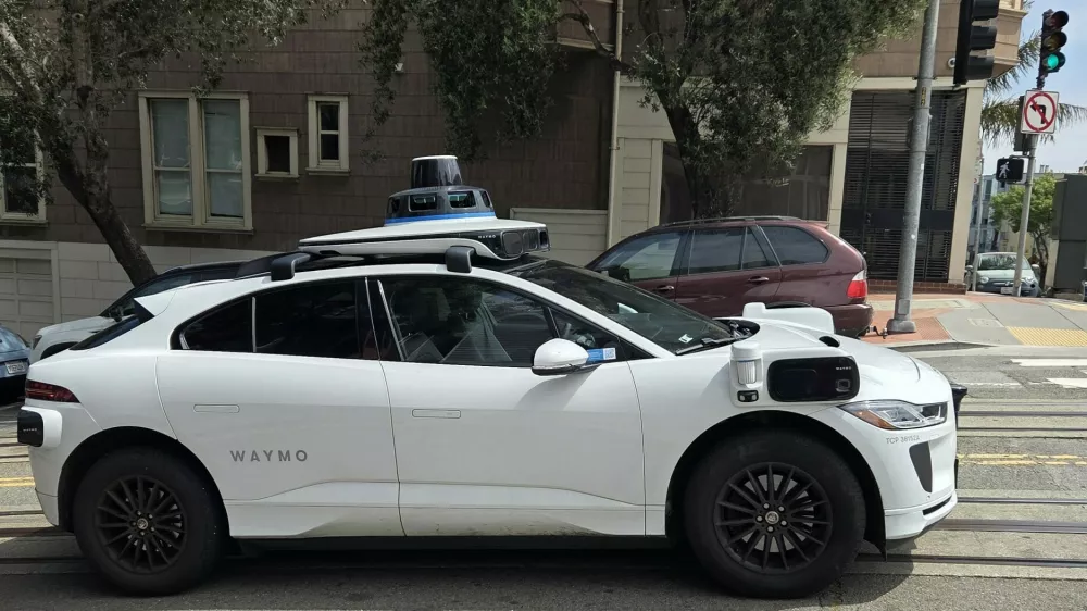 samovozeče vozilo Waymo v San Franciscu