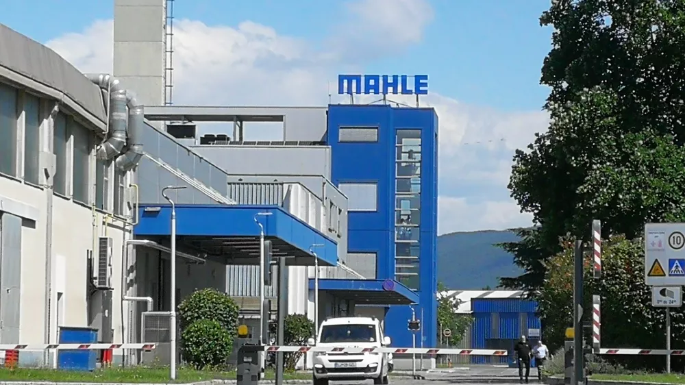 ﻿prostori podjetja Mahle v Šempertu pri Gorici