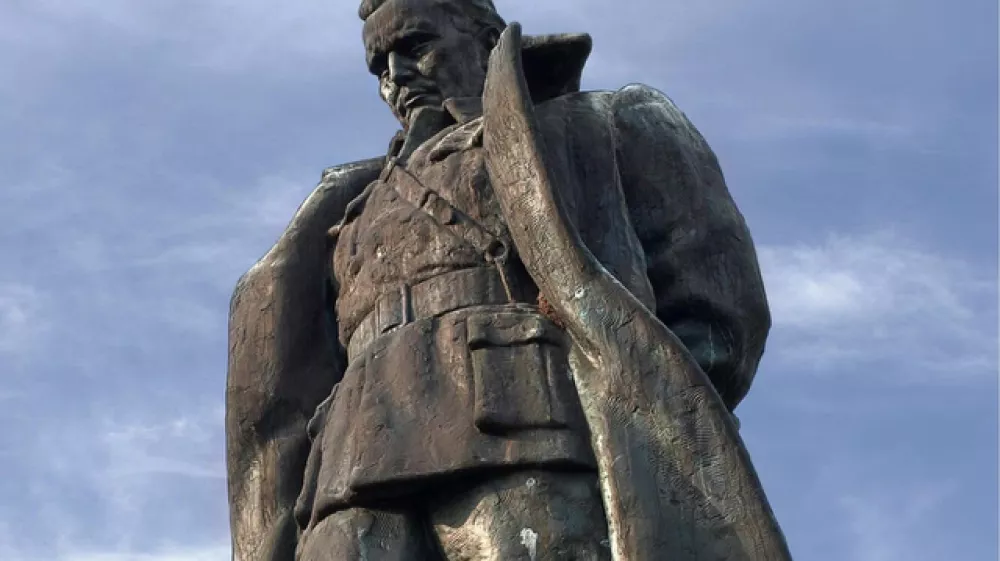 Titov spomenik bo obnovljen še ta teden