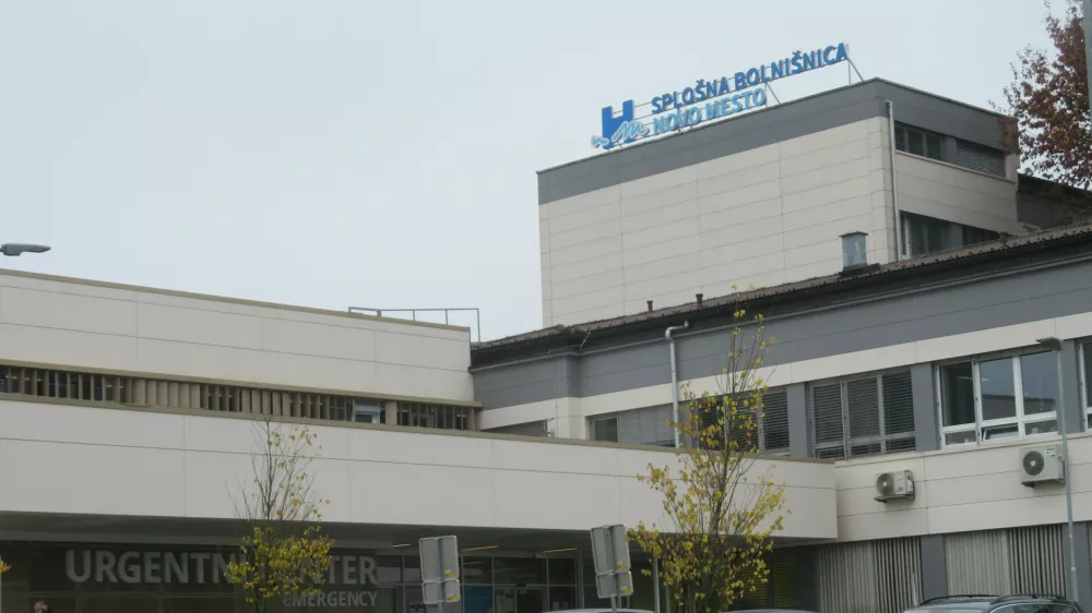 Splošna bolnišnica Novo mesto, četrta največja bolnišnica v državi, je tudi učna bolnišnica za potrebe novomeške fakultete za zdravstvene vede. F Dragana Stanković