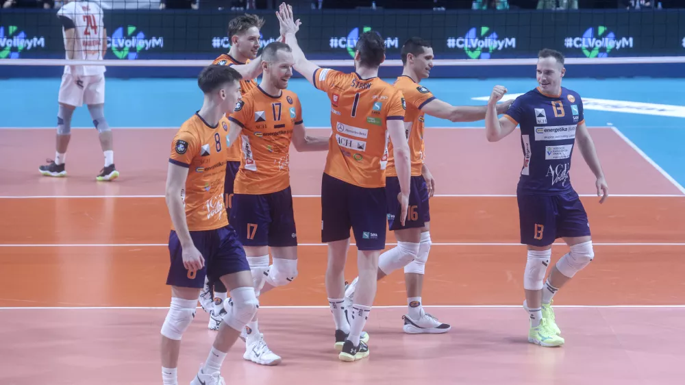 - 27.11.2025 - odbojka - kvalifikacije za ligo prvakov - ACH Volley: Radnički Kragujevac//FOTO: Jaka Gasar