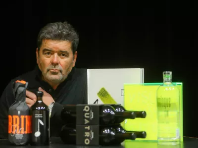 -29.12.2025. - Žare Kerin, grafični oblikovalec, večkrat nagrajen dom in po svetu.//FOTO: Bojan Velikonja / Foto: Bojan Velikonja