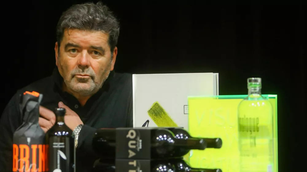 -29.12.2025. - Žare Kerin, grafični oblikovalec, večkrat nagrajen dom in po svetu.//FOTO: Bojan Velikonja / Foto: Bojan Velikonja