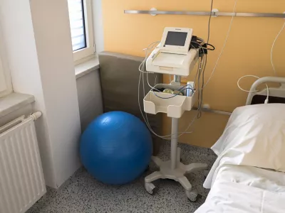 zdravstvo bolnišnica - simbolična fotografijazdravje rojstvo porod novorojenčki - simbolična fotografija08.12. 2025 - Porodnišnica Kranj FOTO: Nik Erik Neubauer