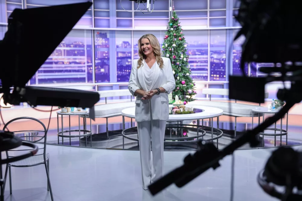 - 11.12.2025 - voditeljica Bernarda Žarn...//FOTOJaka Gasar.......... / Foto: Jaka Gasar