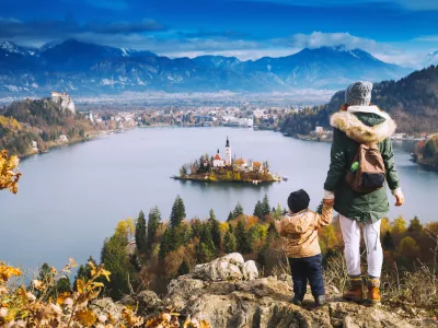 Obeta se nam nič kaj posebej bel zimski pogled. 