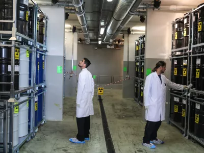 - 23.05.2018 &ndash; Dol pri Ljubljani, RIC - Reaktorski center Podgorica &ndash; IJS, Centralno skladi&scaron;če radioaktivnih odpadkov, Brinje 40 - Agencija za radioaktivne odpadke (ARAO) predstavilia posodobitve skladi&scaron;ča in opreme v zadnjem obdobju ter načrte za naslednje desetletje in vplive na okolje; -  //FOTO: Jaka Gasar