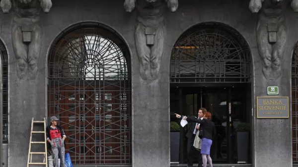 Tudi brezdomci imajo pravico do bančnega računa