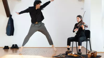 Gibalna raziskava identitet