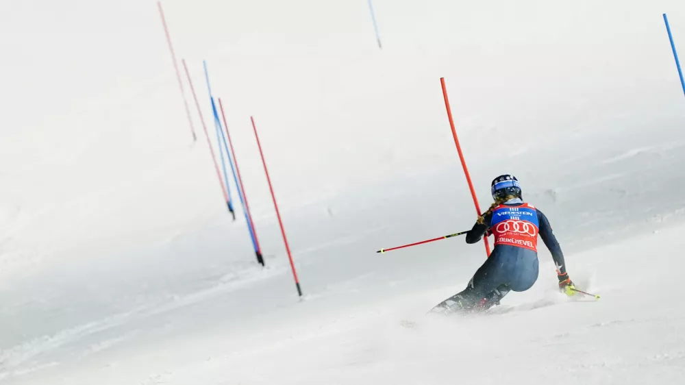United States' Mikaela Shiffrin competes in an alpine ski, women's World Cup slalom, in Courchevel, France, Tuesday, Dec. 16, 2025. (AP Photo/Pier Marco Tacca)