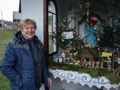 Krajani so jaslice postavili v vse skrite kotičke v vasi