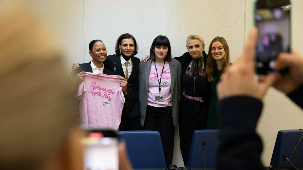 Foto: In&scaron;titut 8. marec