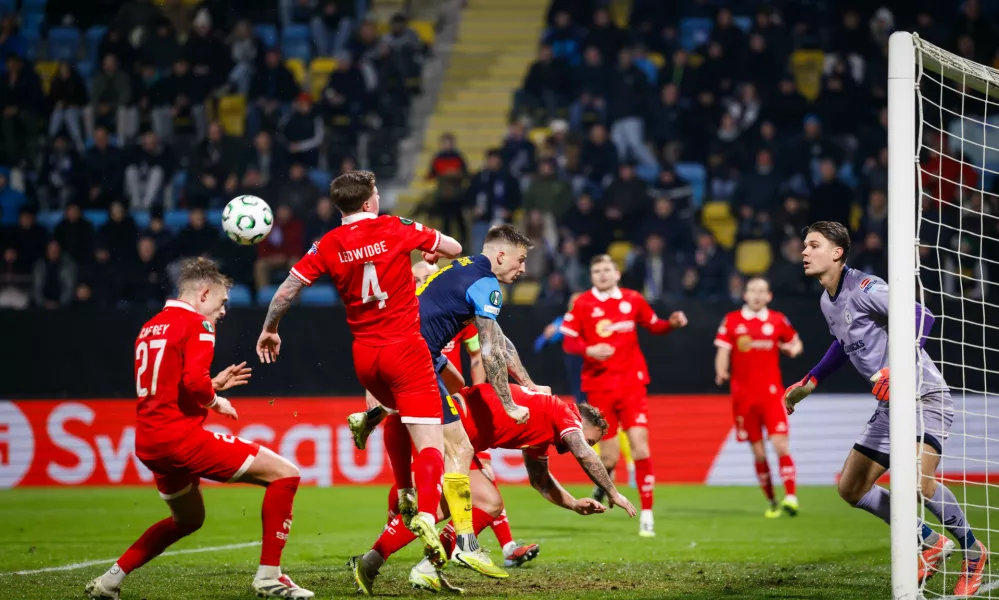 Celje, Stadion Z'Dezele.Nogometna konferencna liga, 6. krog, Celje - Shelbourne.