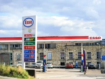 Image: 580048956, License: Rights-managed, Restrictions: Usage restrictions: Advertising and promotion,Commercial electronic,Consumer goods,Direct mail and brochures,Indoor display,Internal business usage,Personal use, Model Release: no