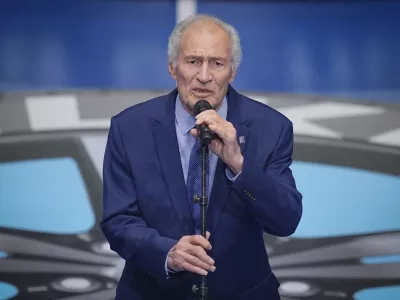 Hasan Mustafa prepričljivo ostaja na čelu IHF