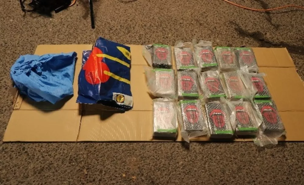 Pripadniki NPU so decembra 2025 v Ljubljani zasegli 30 kilogramov kokaina. 